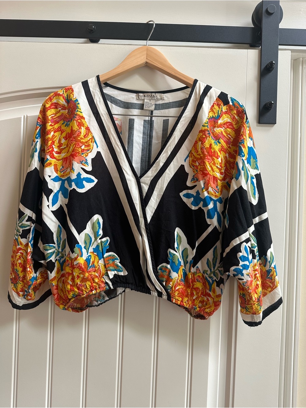 FreeMarket By Flying Tomato Colorful Floral Flowy Blouse Small